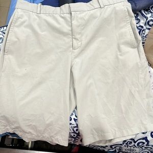 Nike Mens Golf shorts moisture wicking material. Like new!